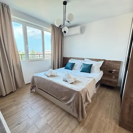 Апартамент Vitamin Sea 28 *